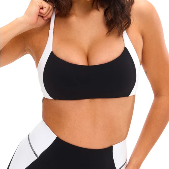 Buff Bunny Aurora Set - Picture 5 of 12